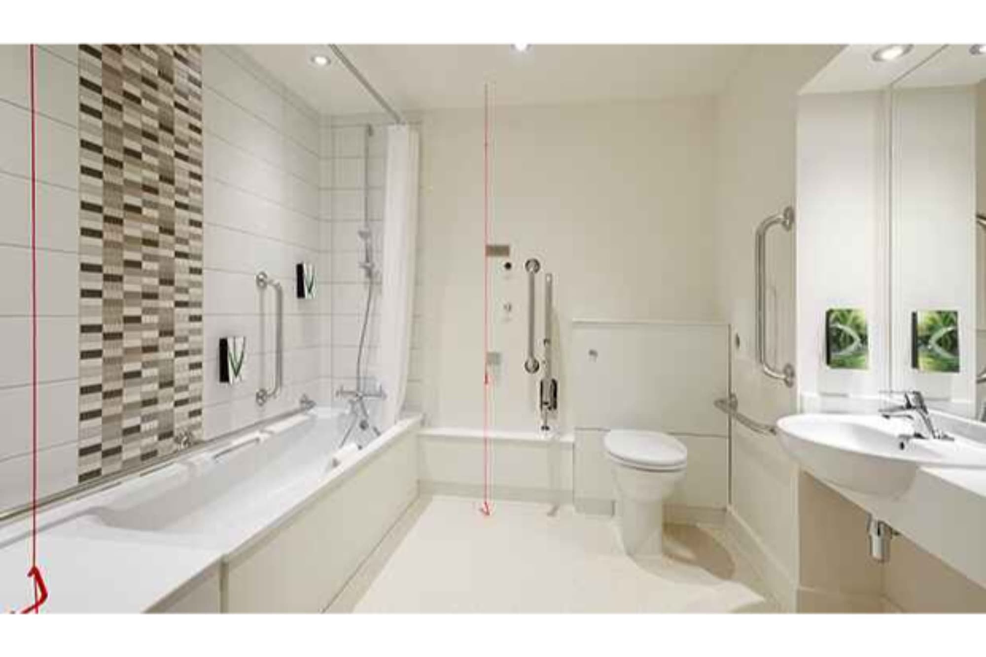 Premier Travel Inn Towerbridge, Room