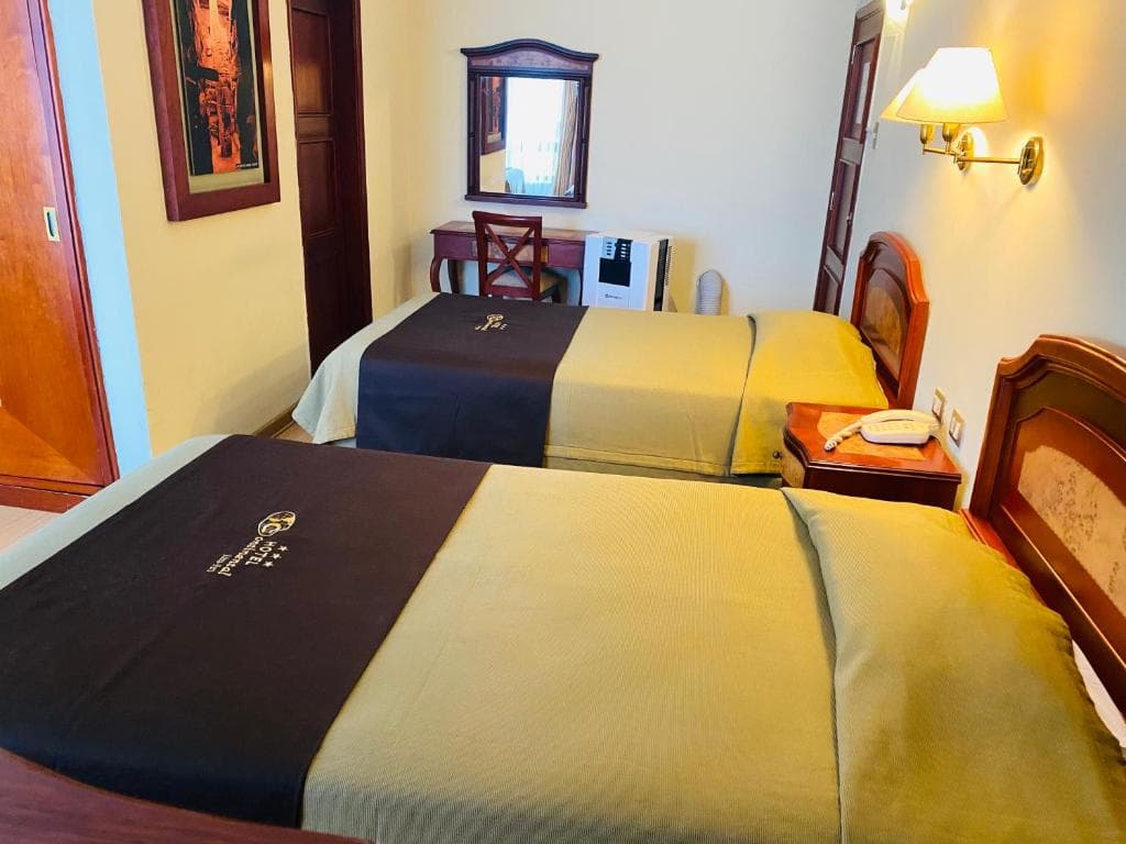 Hotel Continental Lima, Room