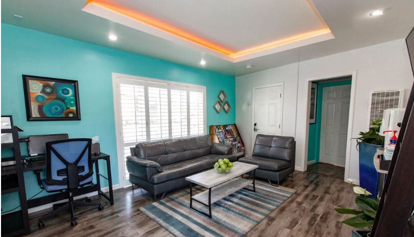 Santa Monica Motel, Lobby