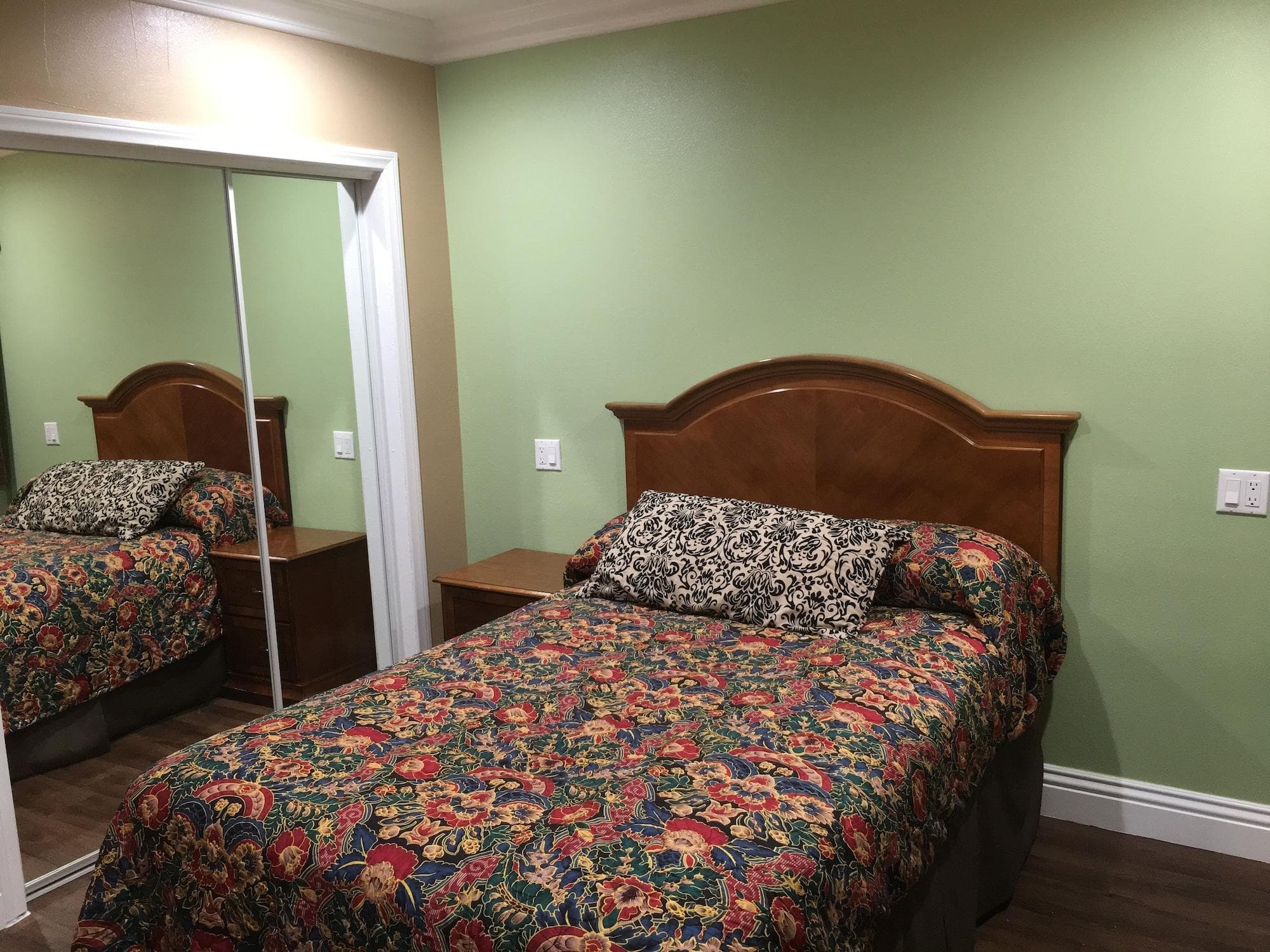 American Inn & Suites LAX Airport, Room