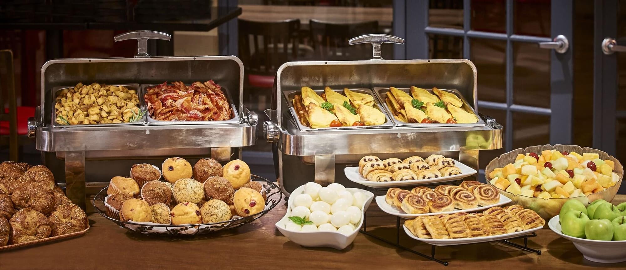 Waterfront Downtown Burlington, Room