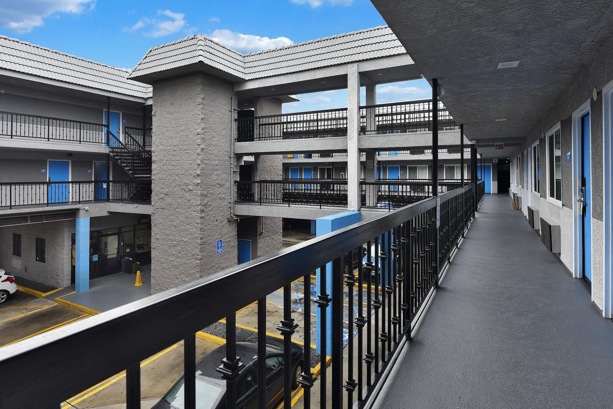 Hollywood Inn Express LAX, Room