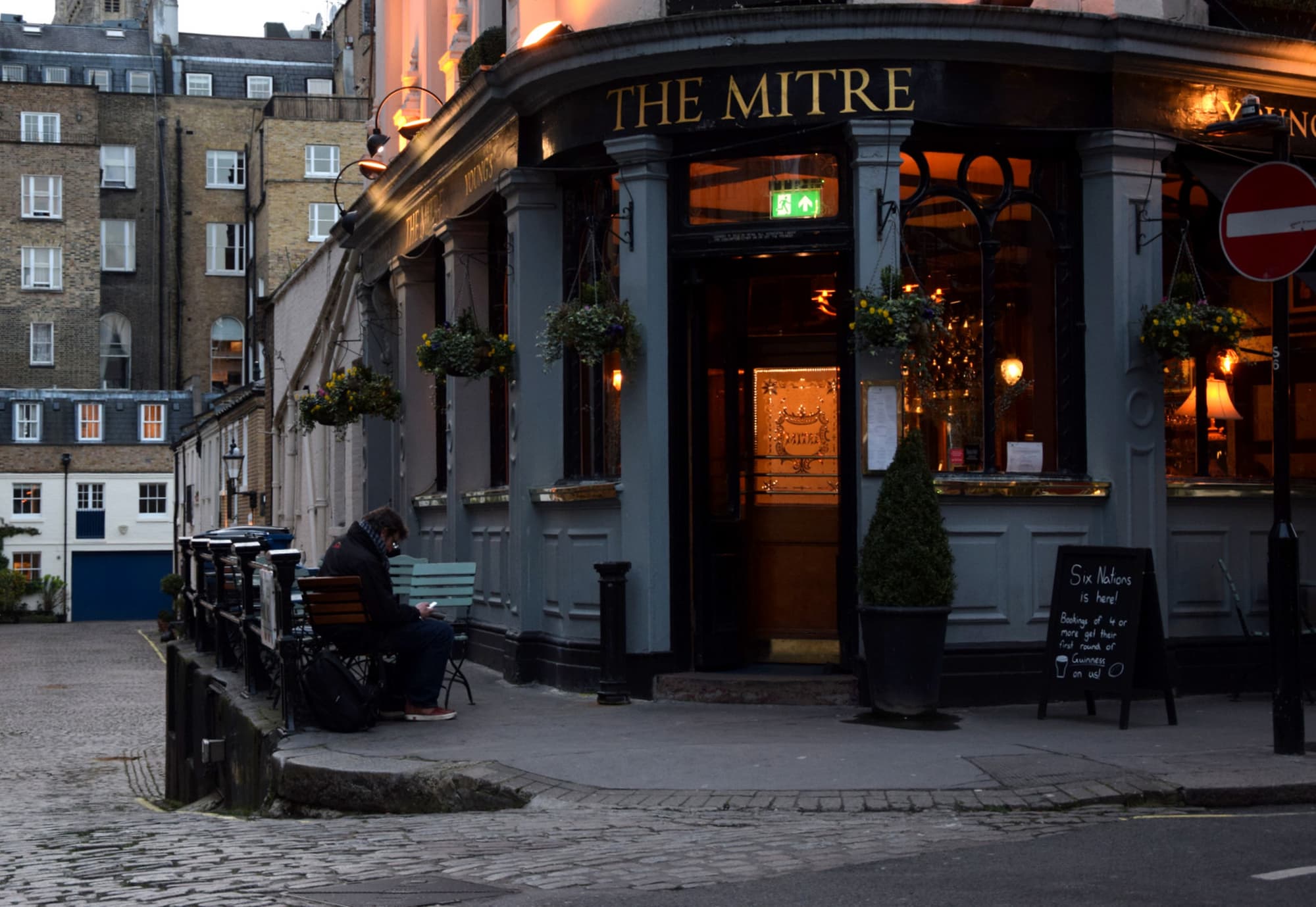 Lancaster Hall, General view
