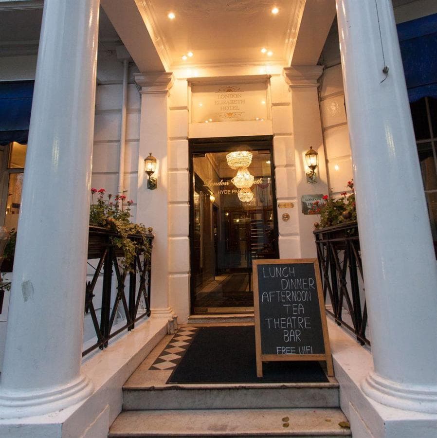 London Elizabeth, General view