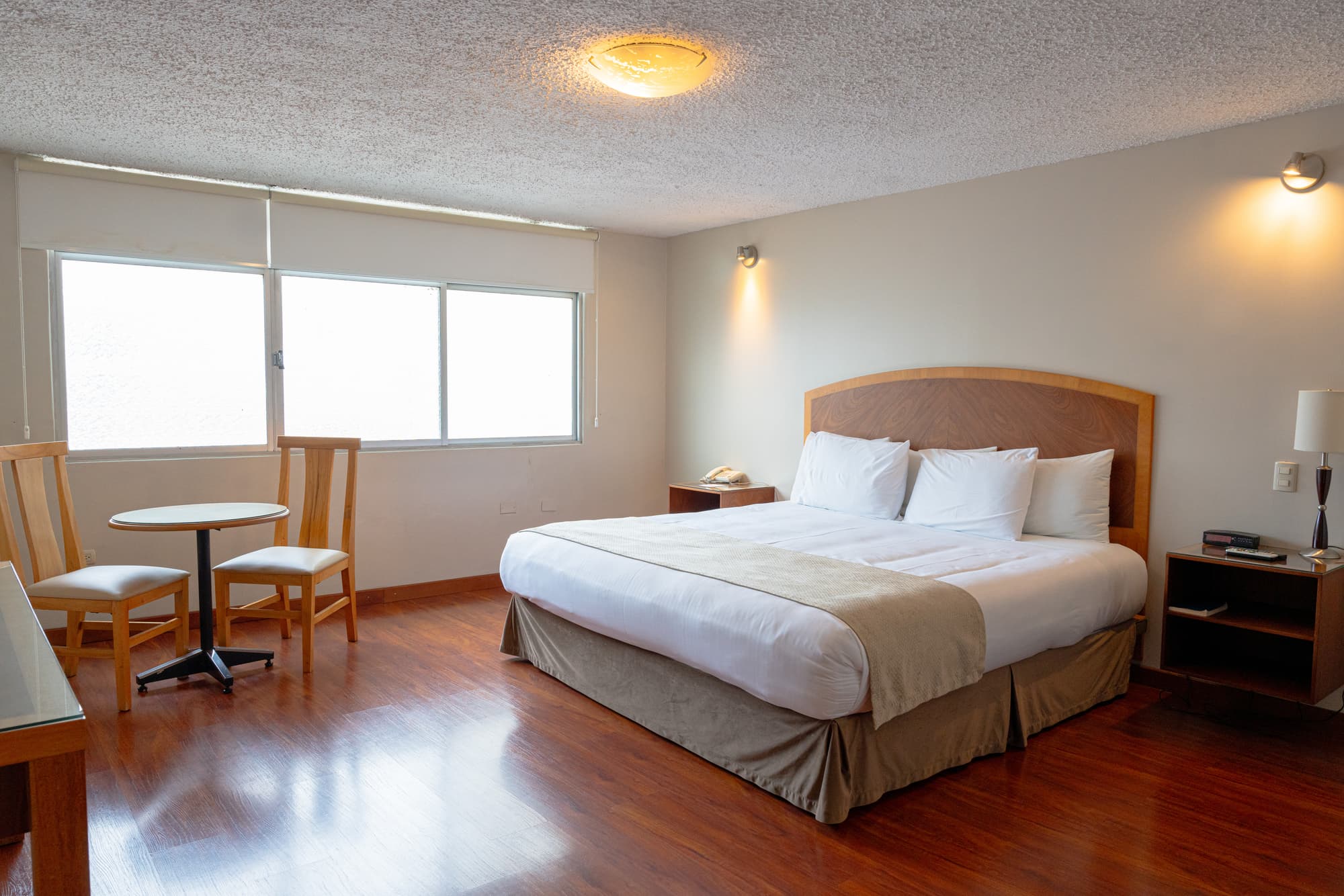 Hotel Santa Mónica, Room