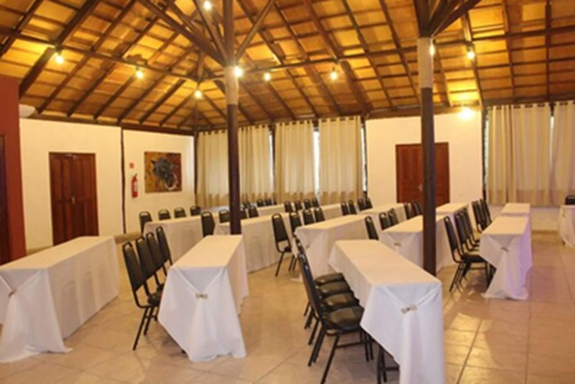 Amazon Ecopark Jungle Lodge, Conferences
