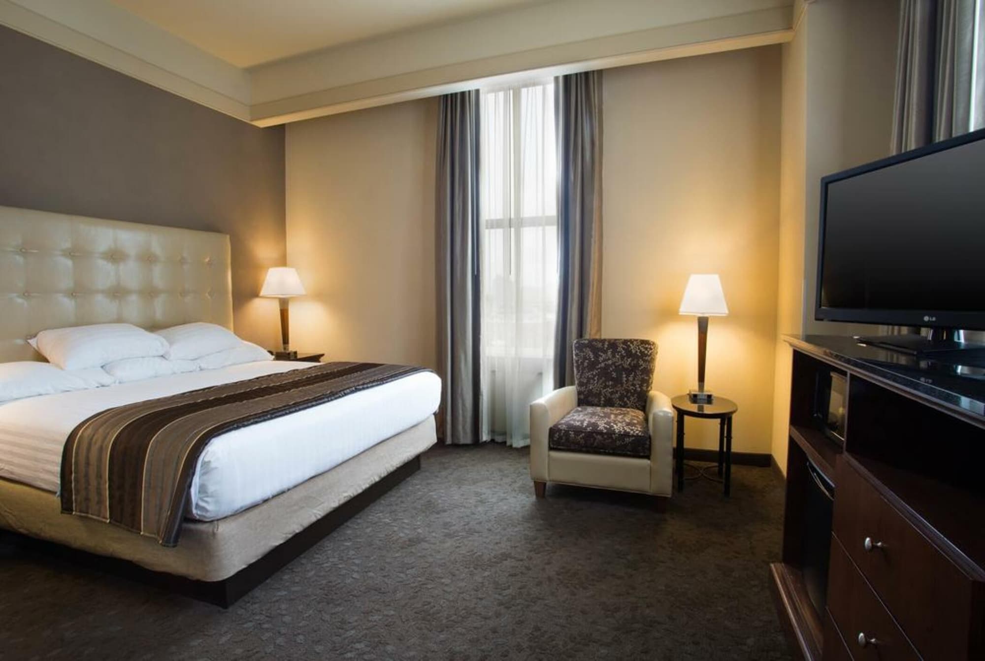 Drury Inn & Suites New Orleans, Room