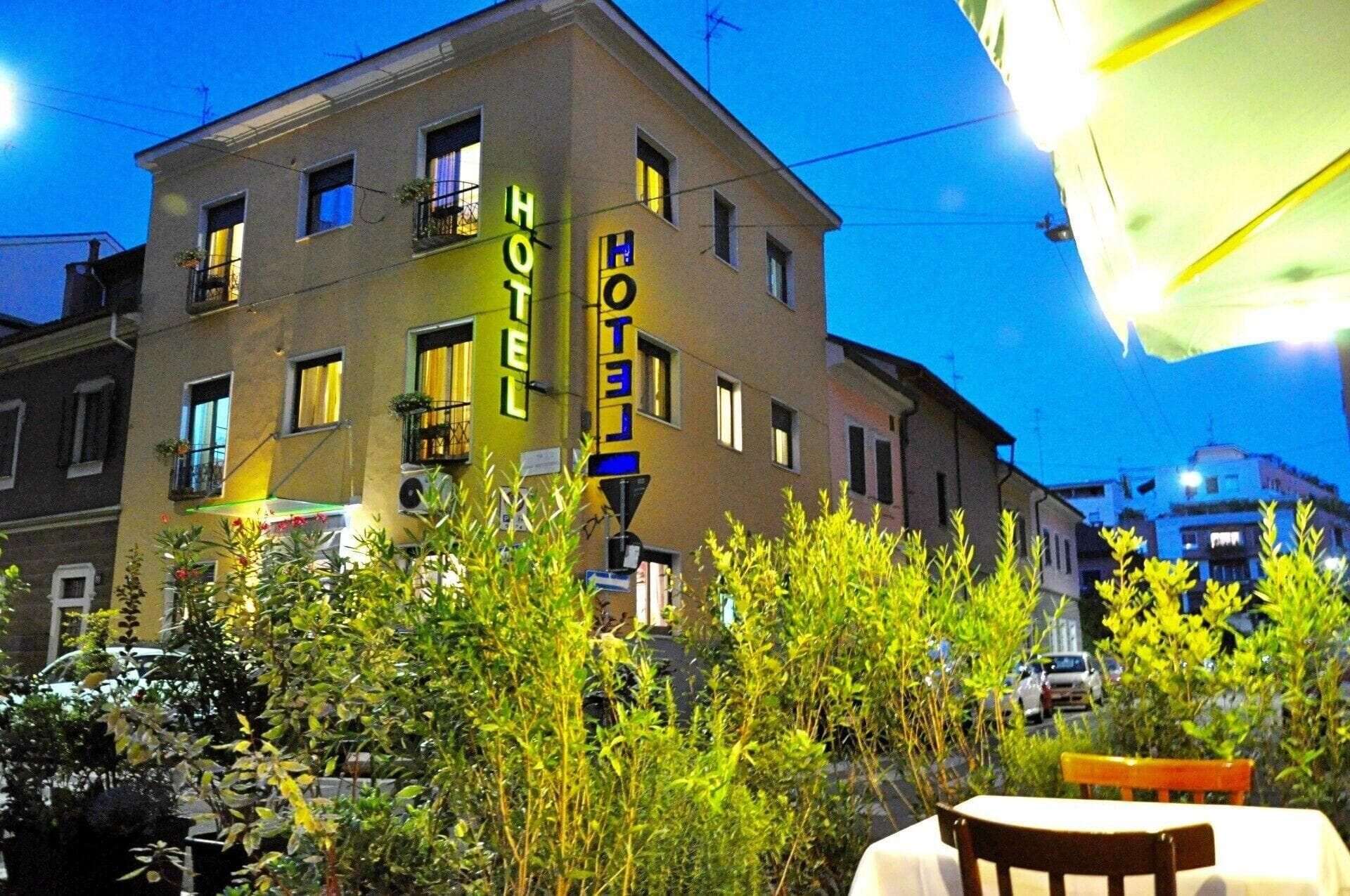 Hotel Dover, General view