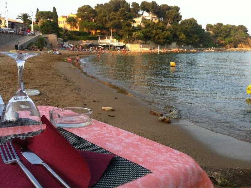 Le Bamboo Guest House, Beach