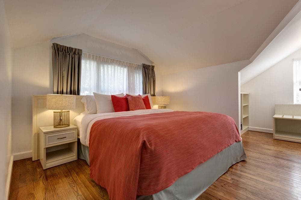 Villa Italia, General view