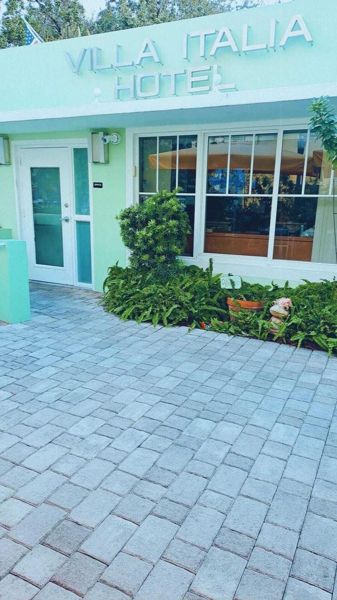 Villa Italia, General view