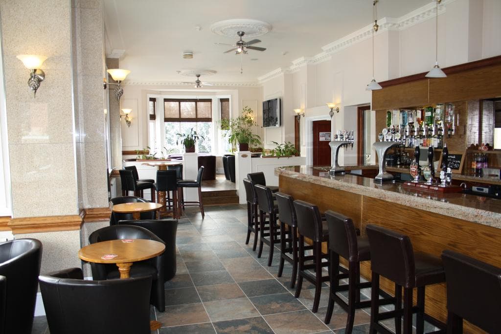 The Thames, General view