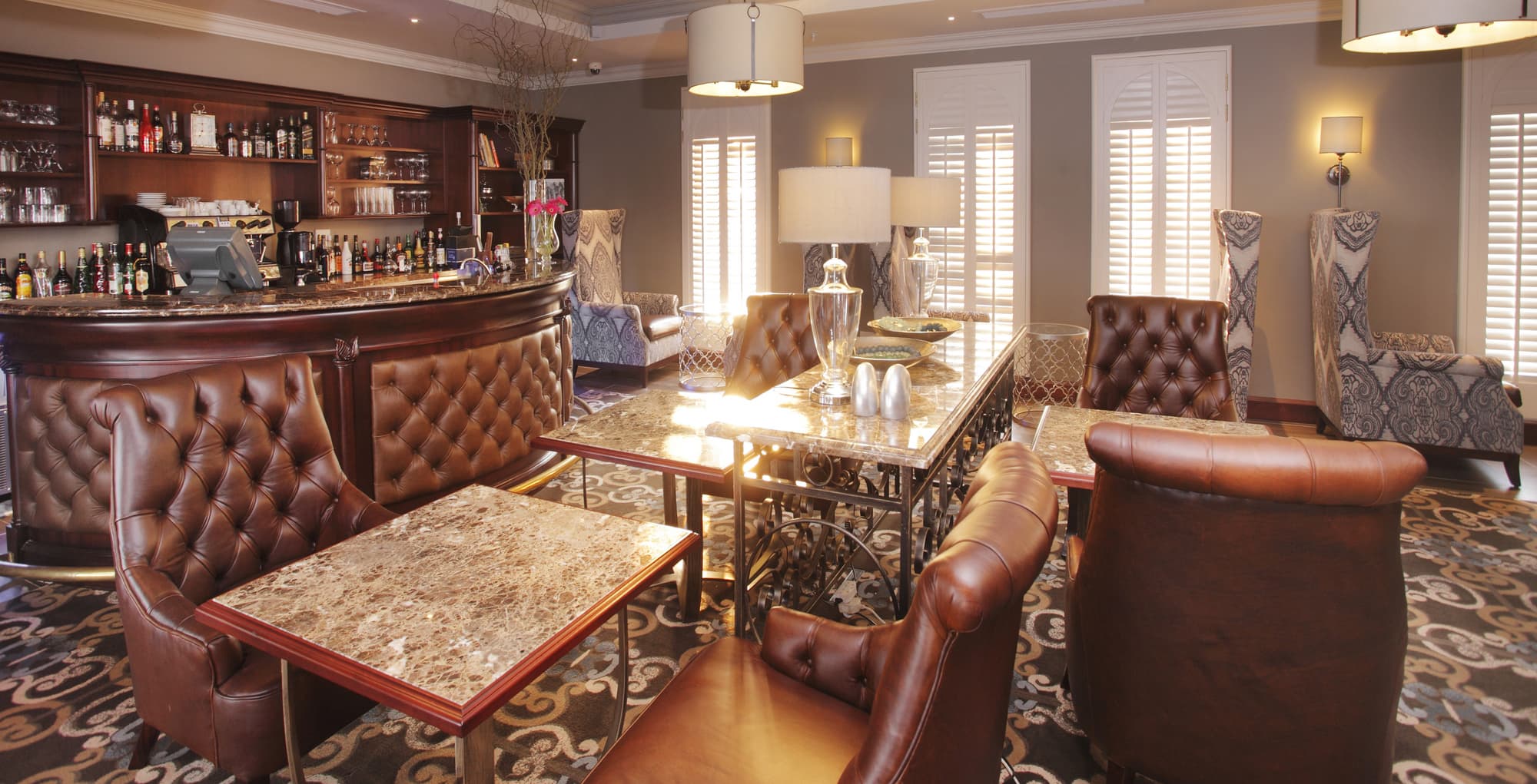 Southern Sun Maputo, Bar