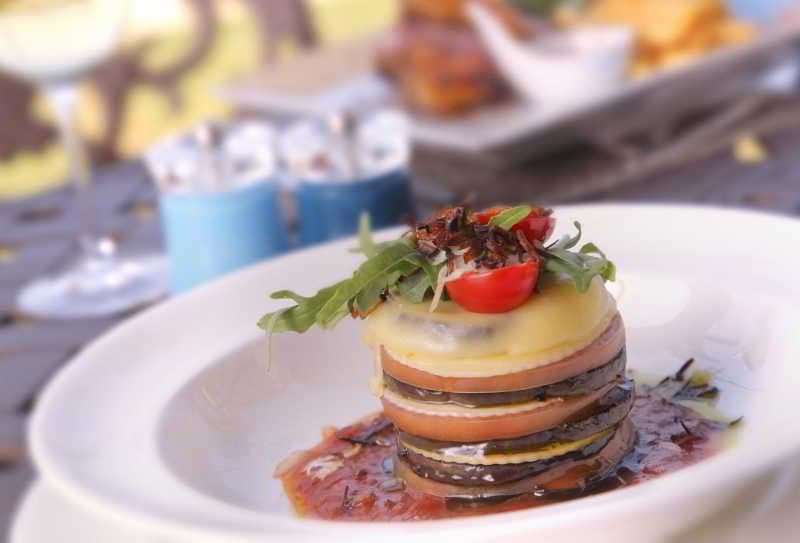 Southern Sun Maputo, Restaurant