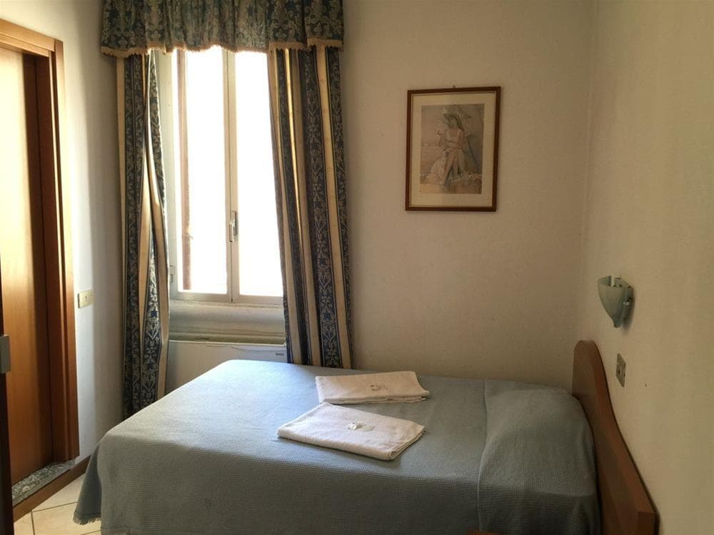 Adelchi, General view