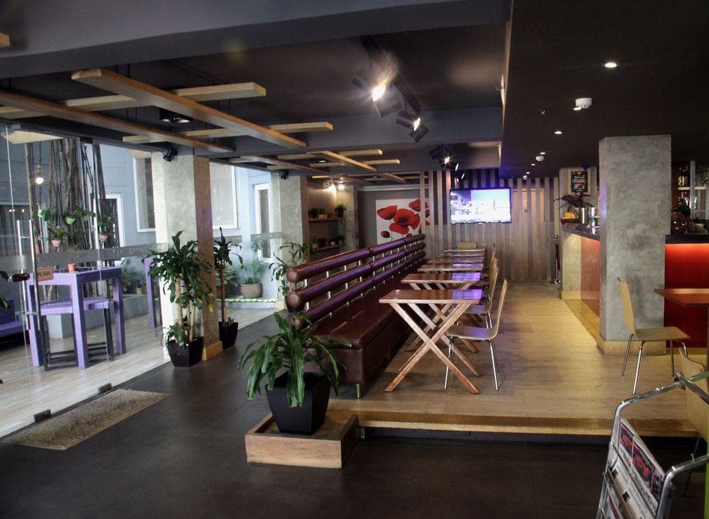 Guijo Suites Makati, General view