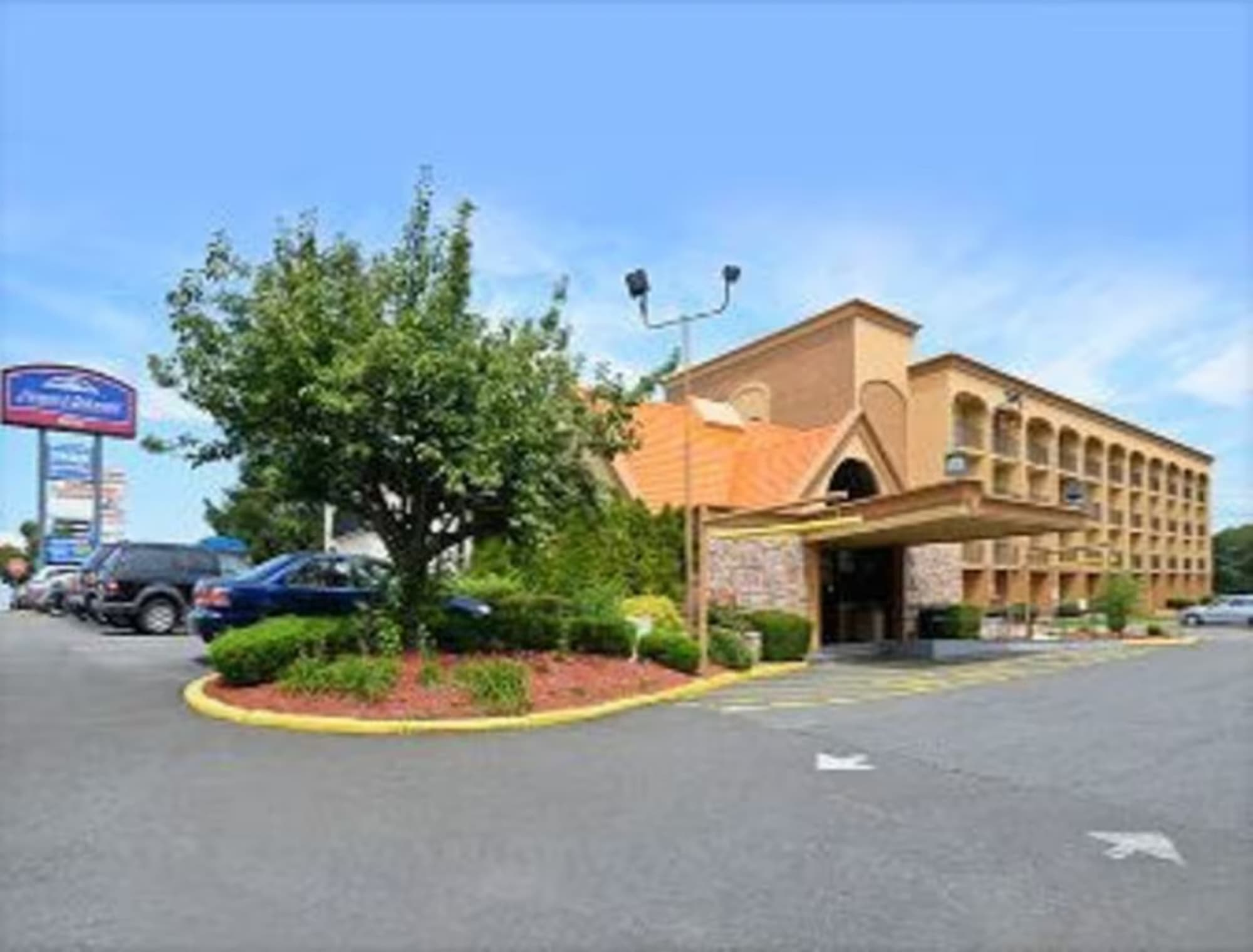 Howard Johnson By Wyndham Clifton Nj, General view