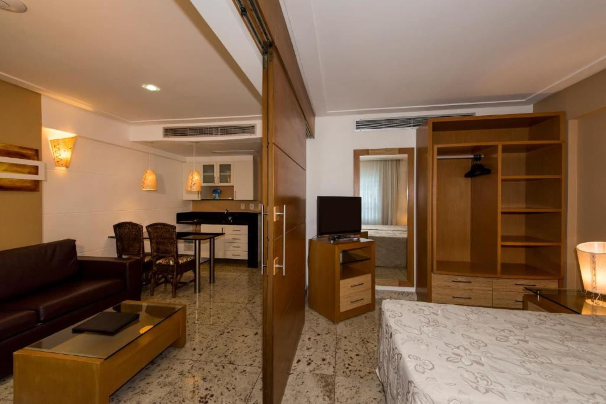 Coral Plaza Apart Hotel, Room