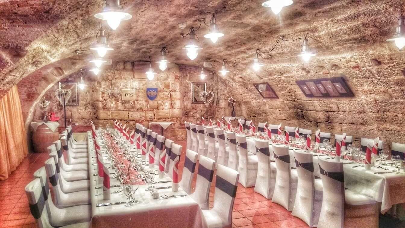 Goldener Adler, Sports and Entertainment