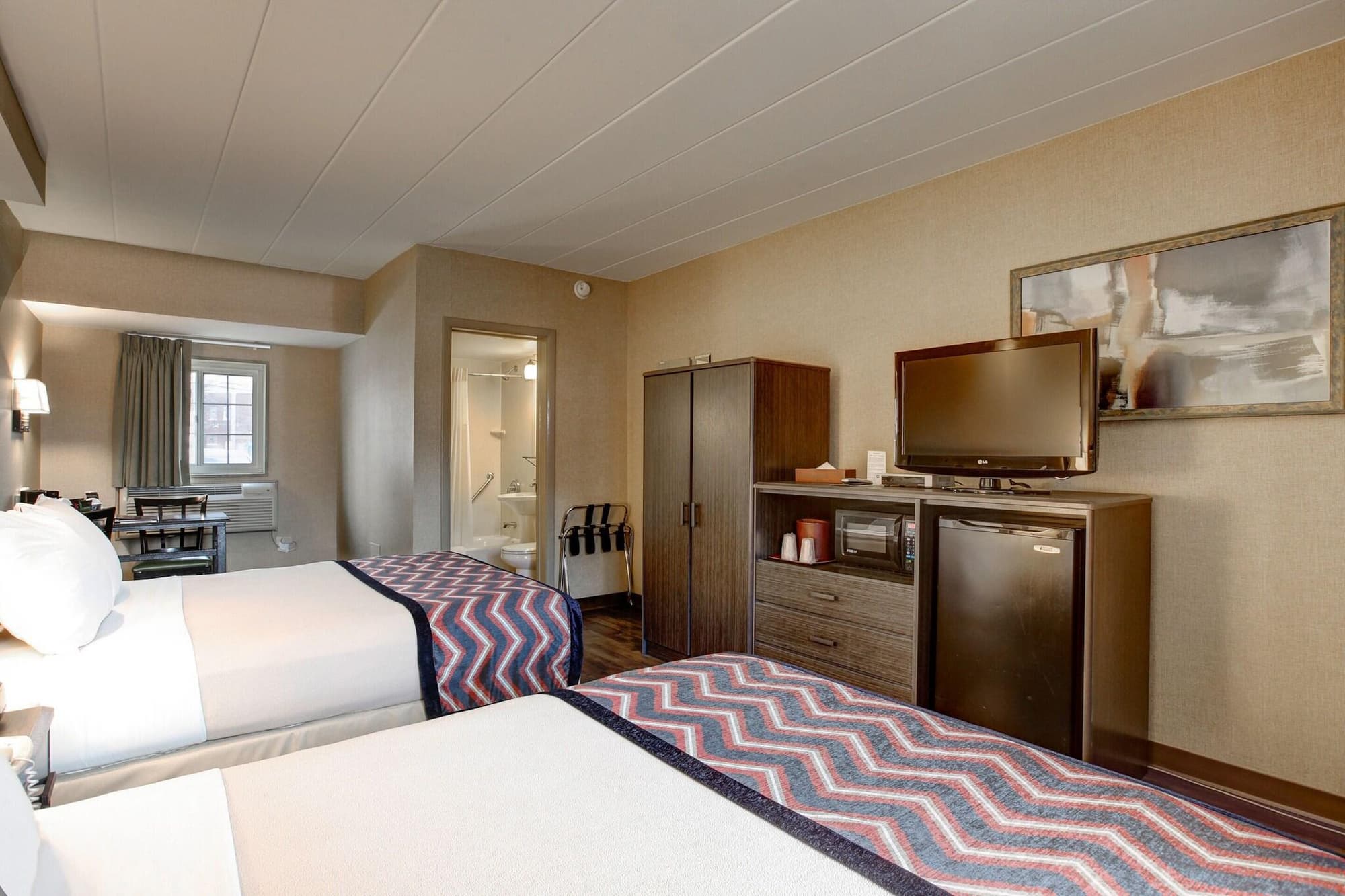 Carlton Inn Midway, Room