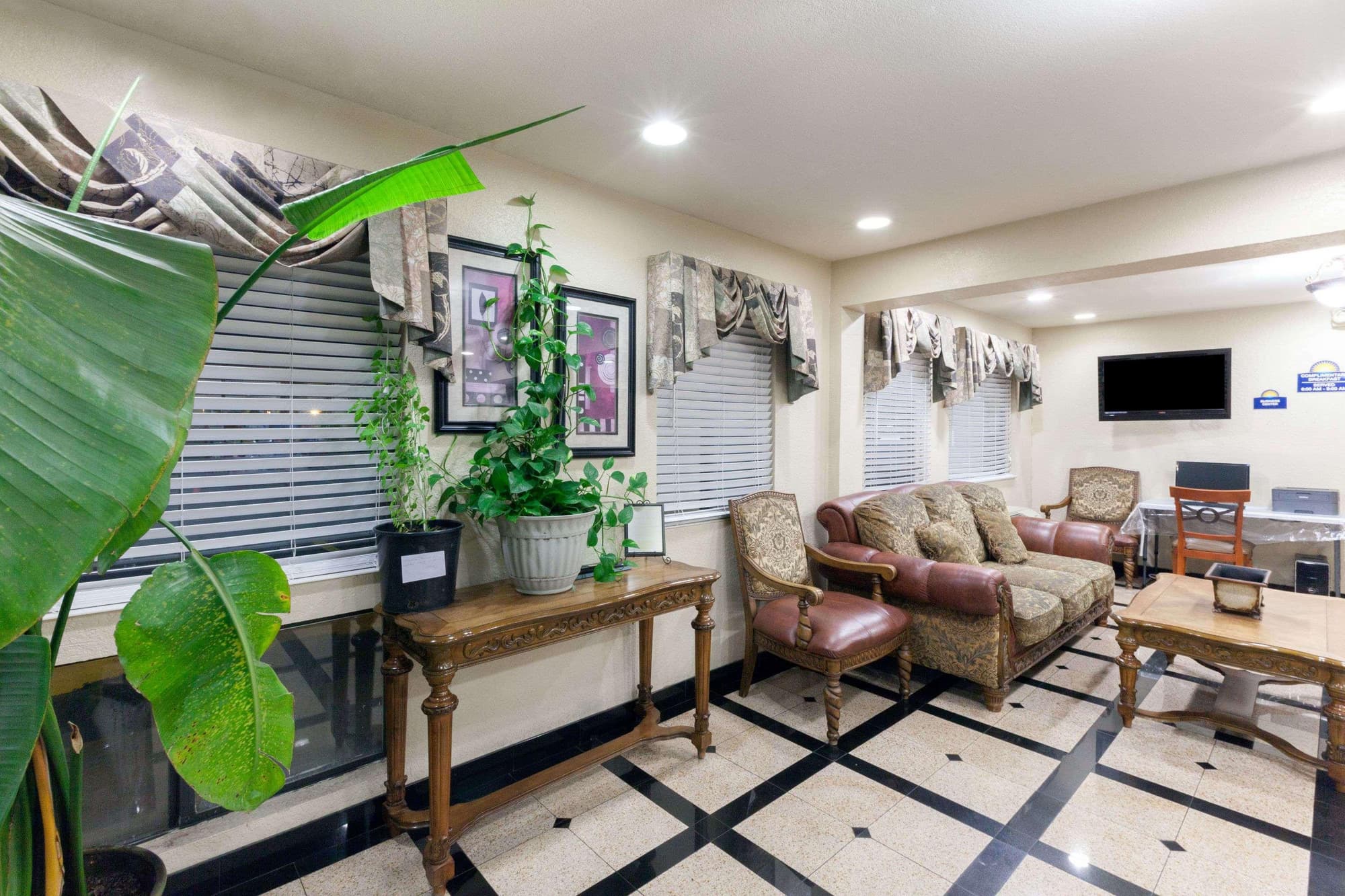 Days Inn by Wyndham Oklahoma City West, Lobby