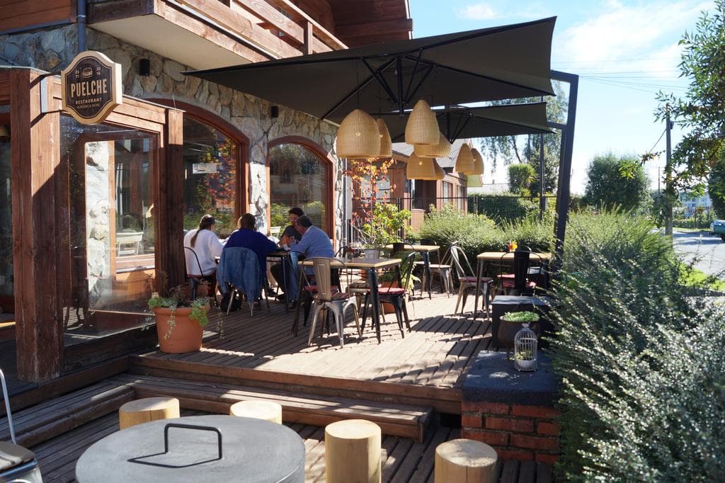 Puelche, Restaurant