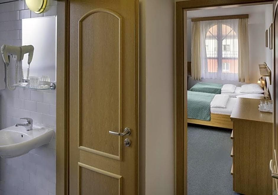 Hotel Otar, General view