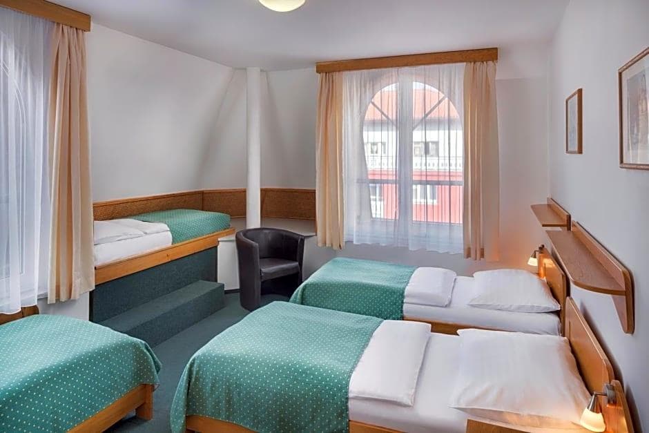 Hotel Otar, General view