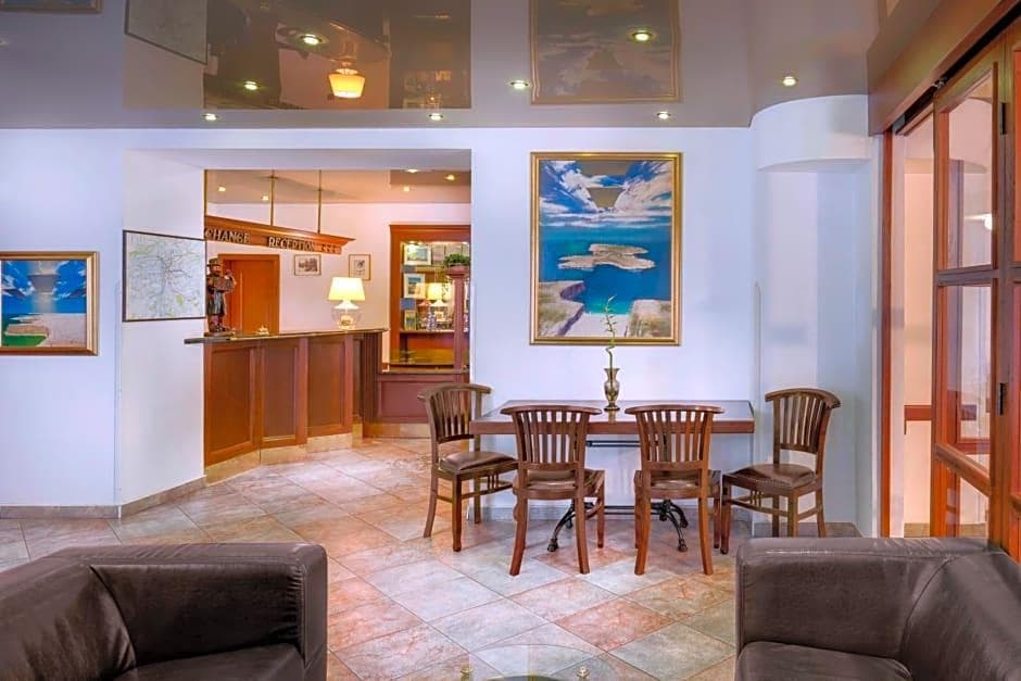 Hotel Otar, General view