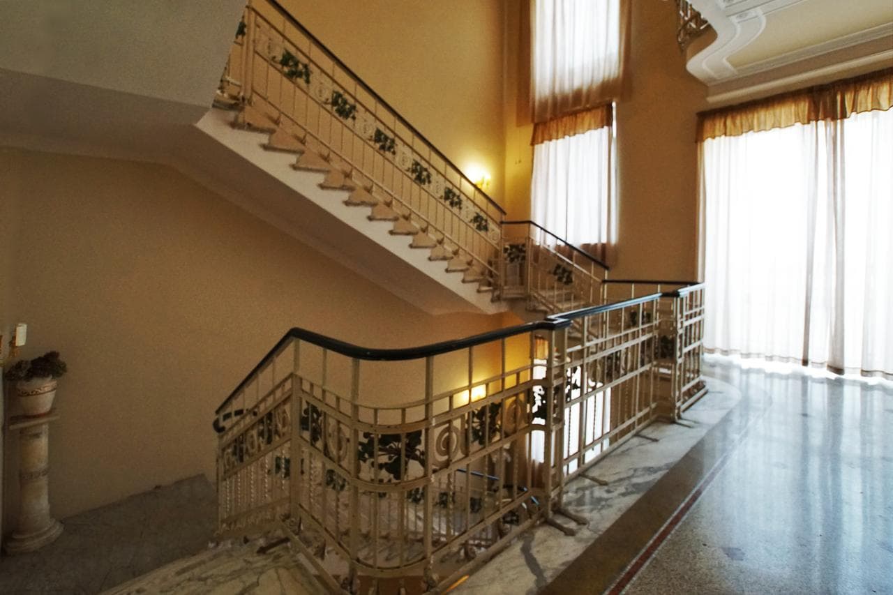 Grand Hotel Regina, Lobby