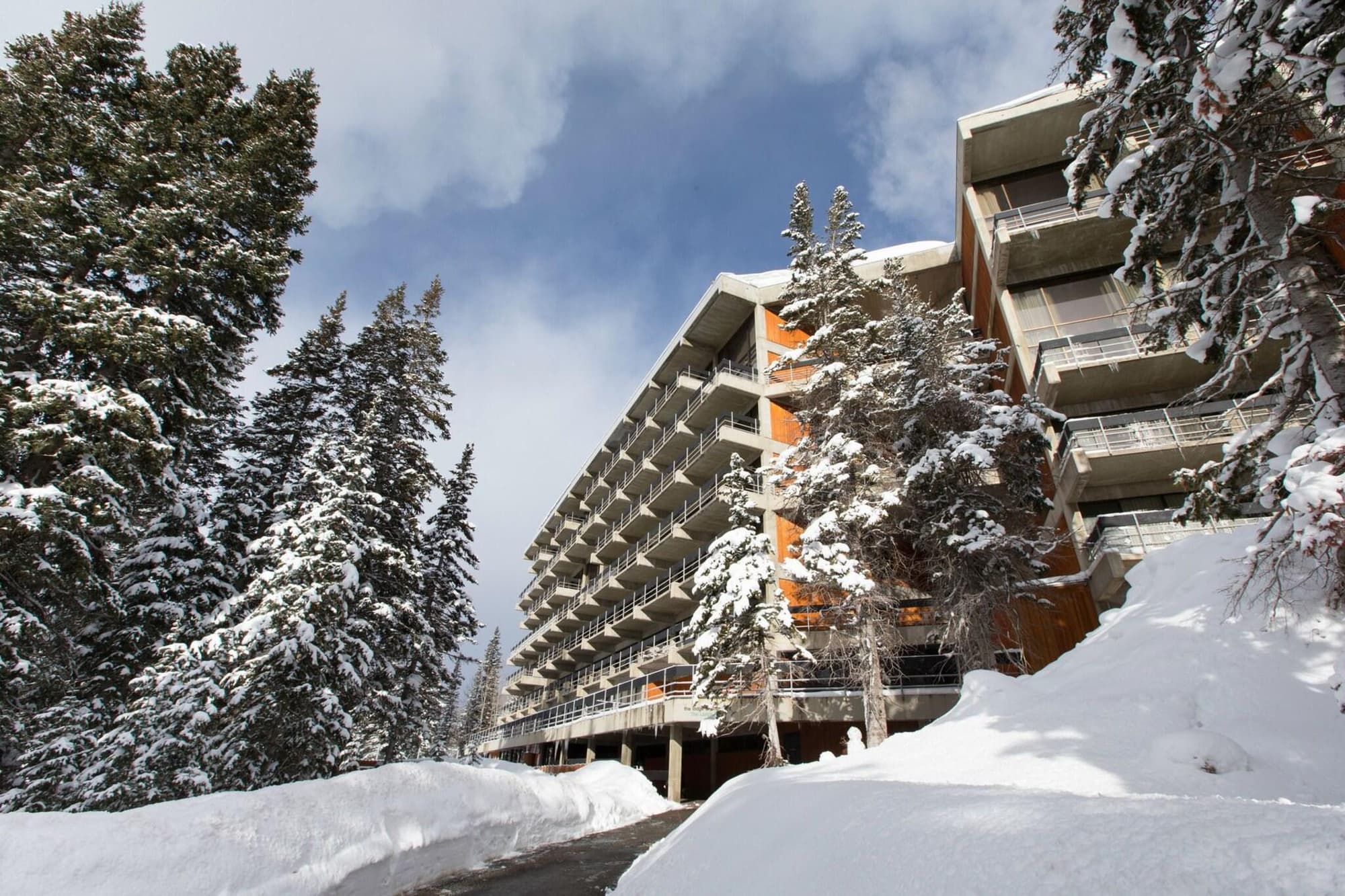 The Lodge at Snowbird, General view