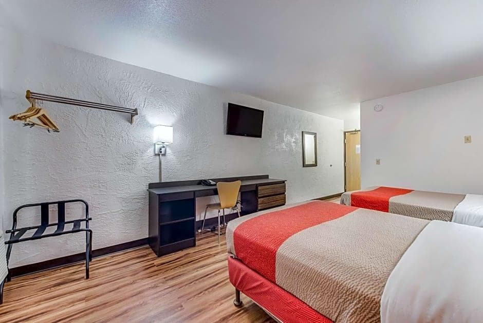 Motel 6 Saint Paul, MN - I-94., General view