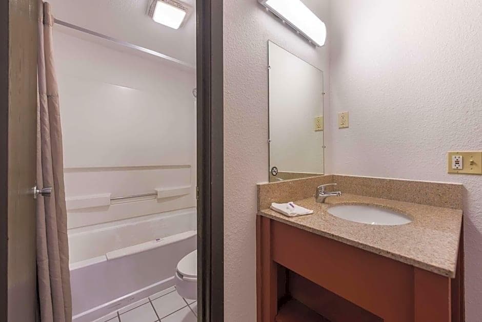 Motel 6 Saint Paul, MN - I-94., General view