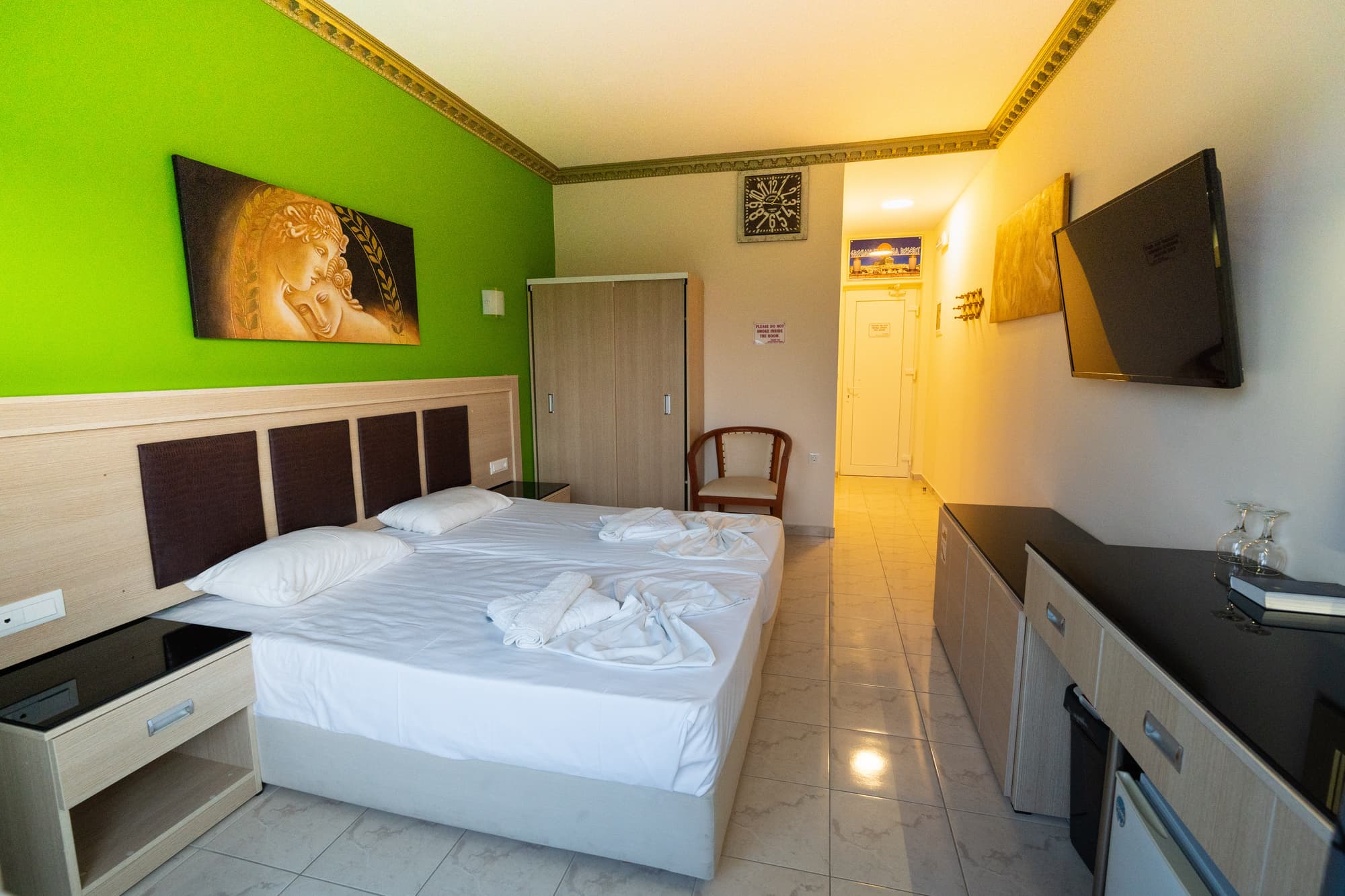 Grecian Fantasia Resort, Room