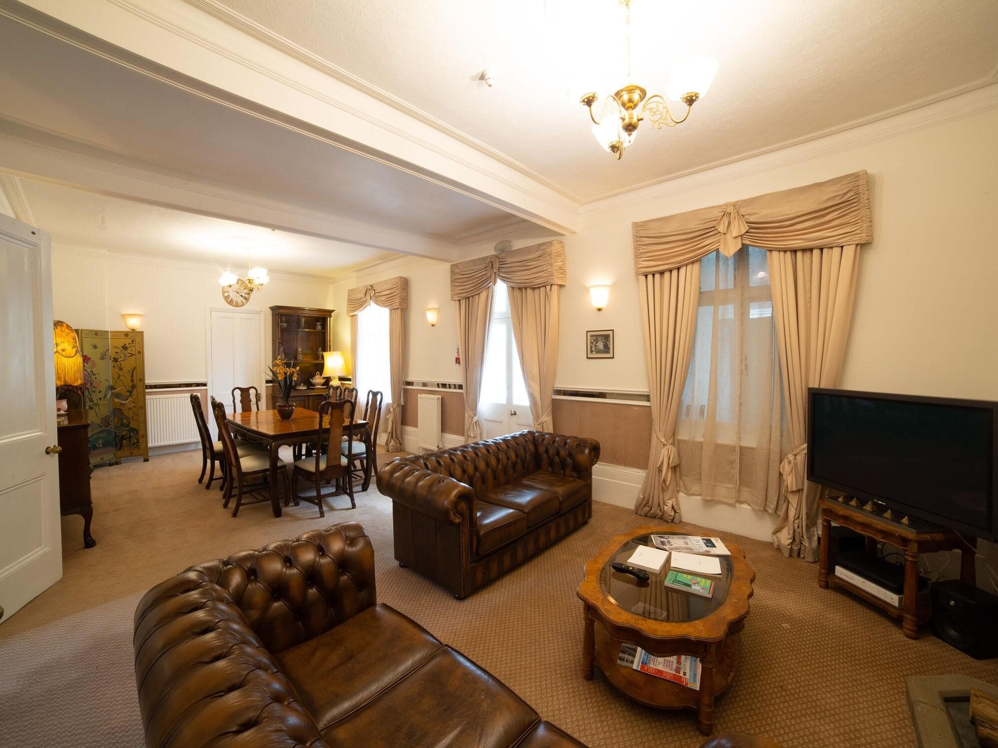 Fines Bayliwick Country House, General view