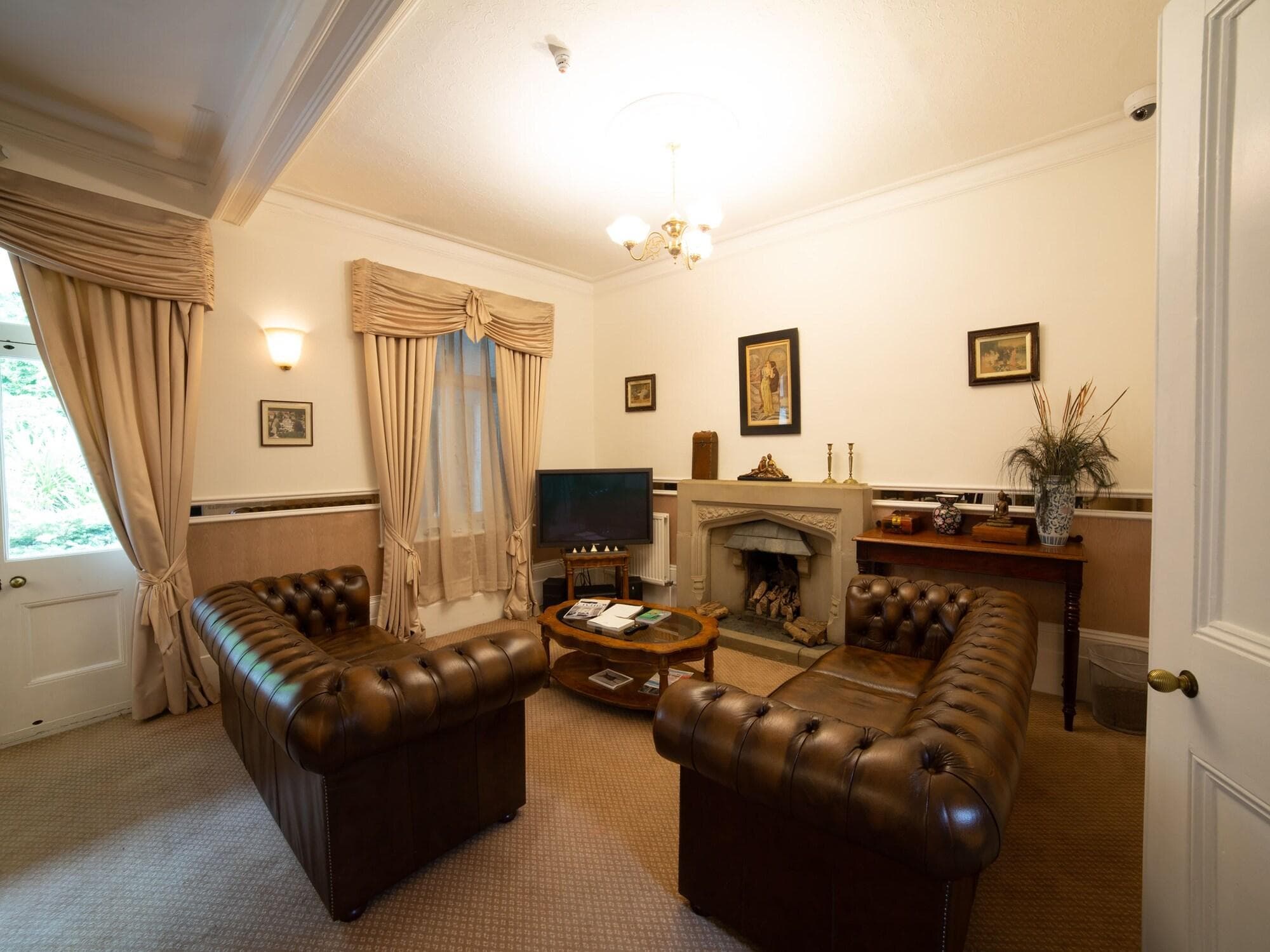 Fines Bayliwick Country House, Lobby