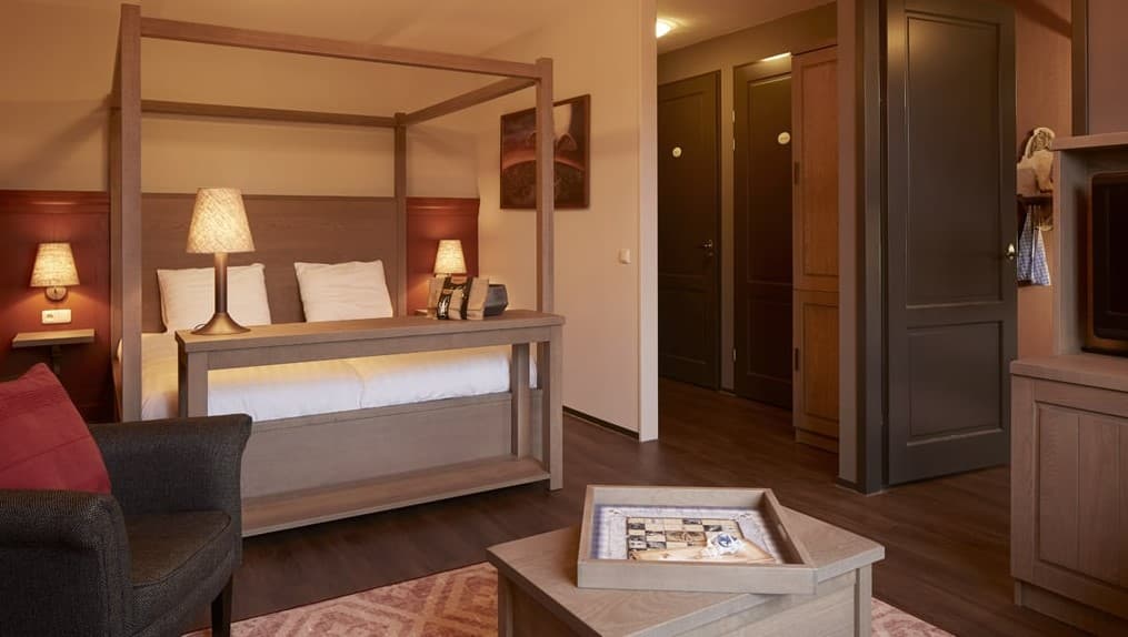 Efteling Village Bosrijk Tickets Included, Room