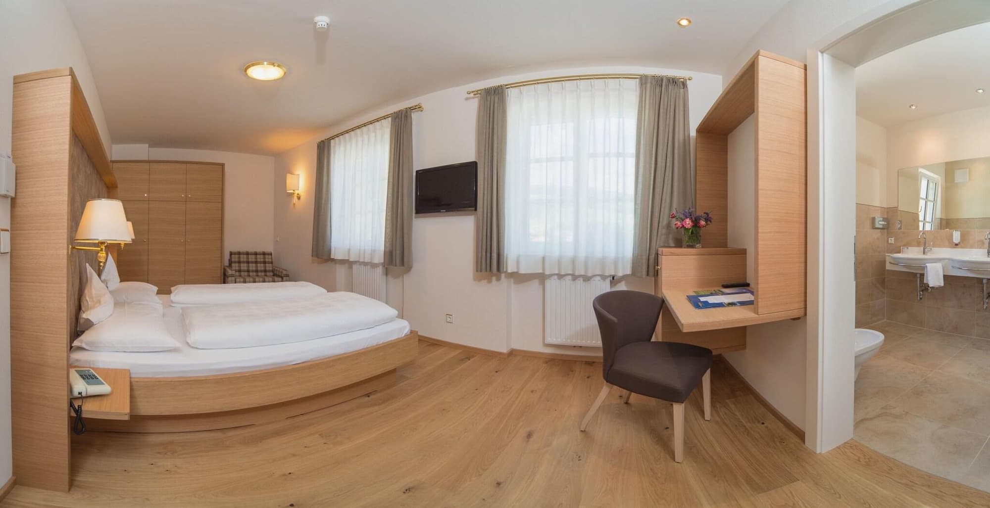 Park Hotel Bellevue, Room