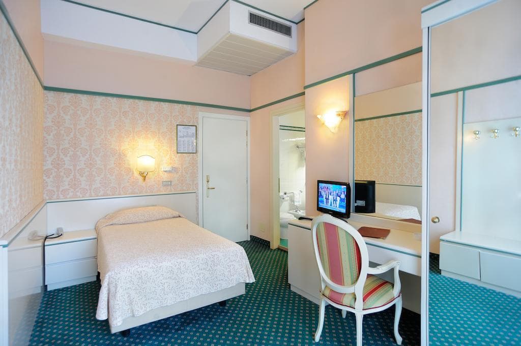 Palace Meggiorato, General view