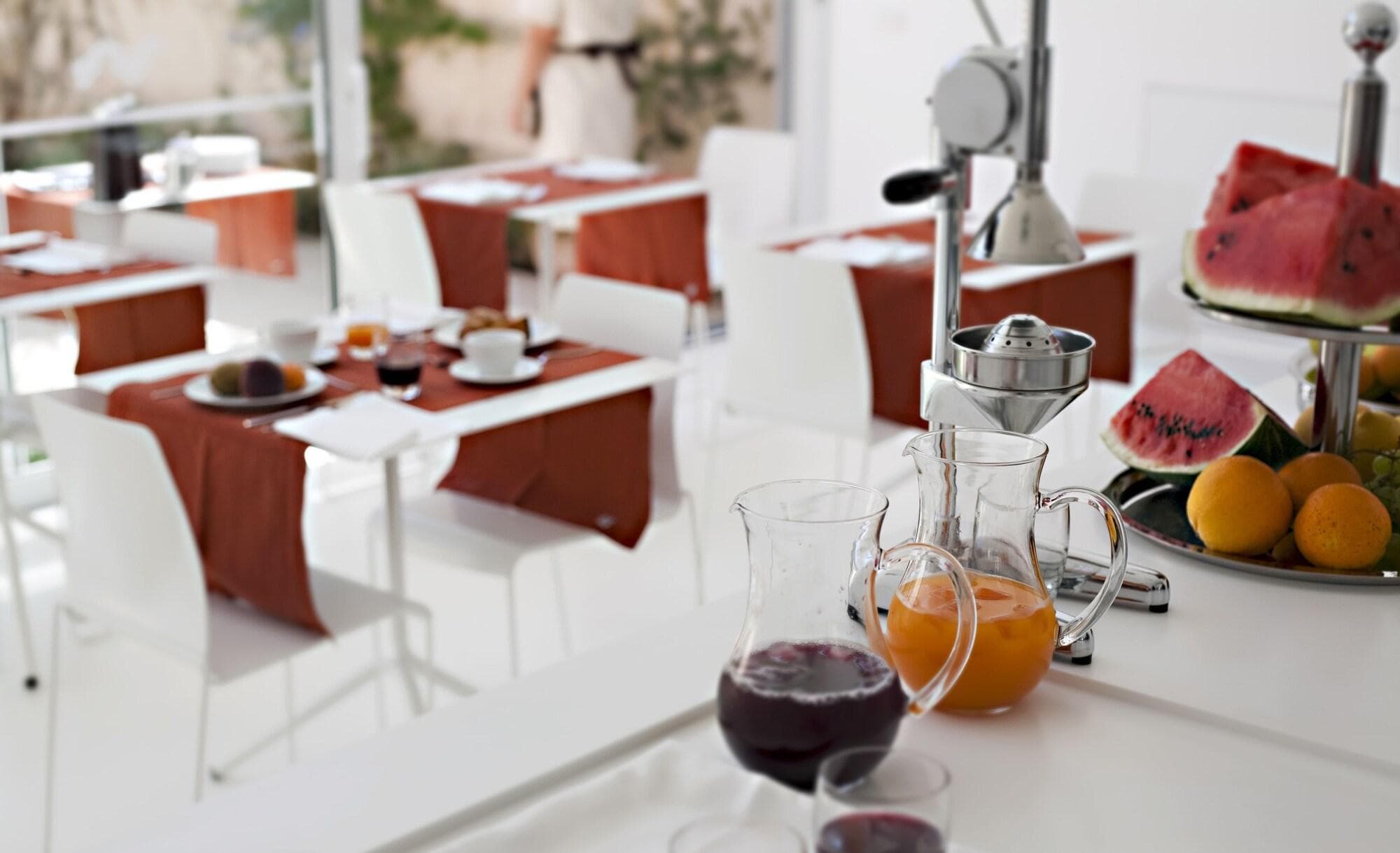 La Moresca, Restaurant