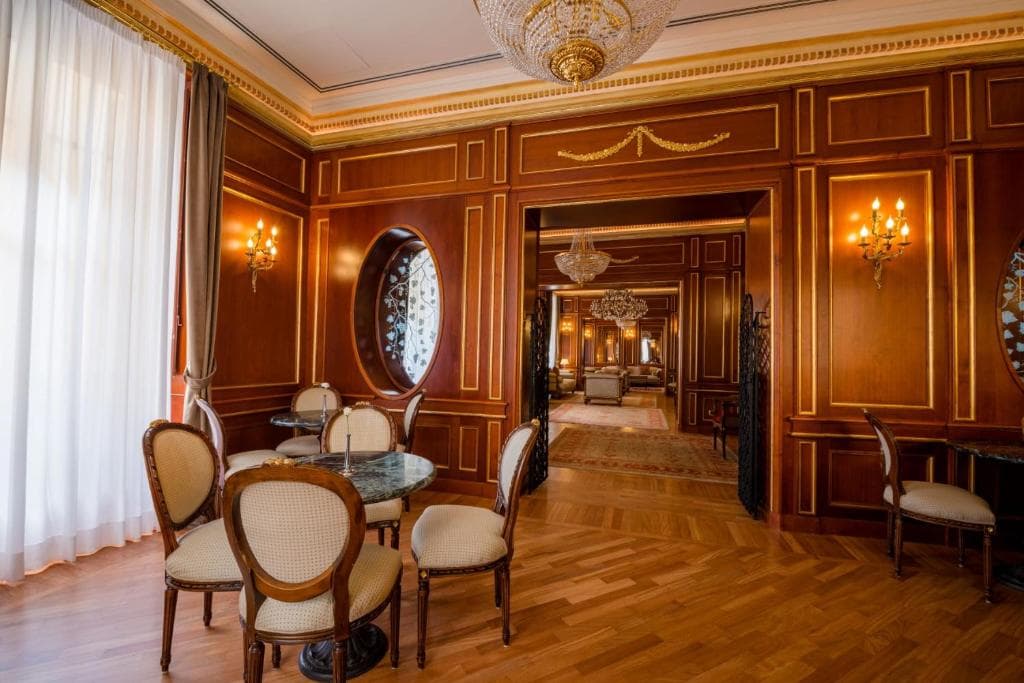 Grand Hotel Wagner, Bar