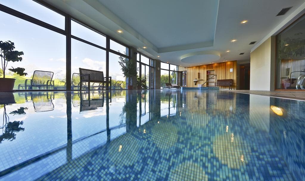 International, General view