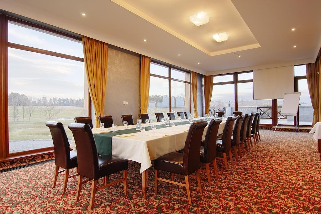 International, General view