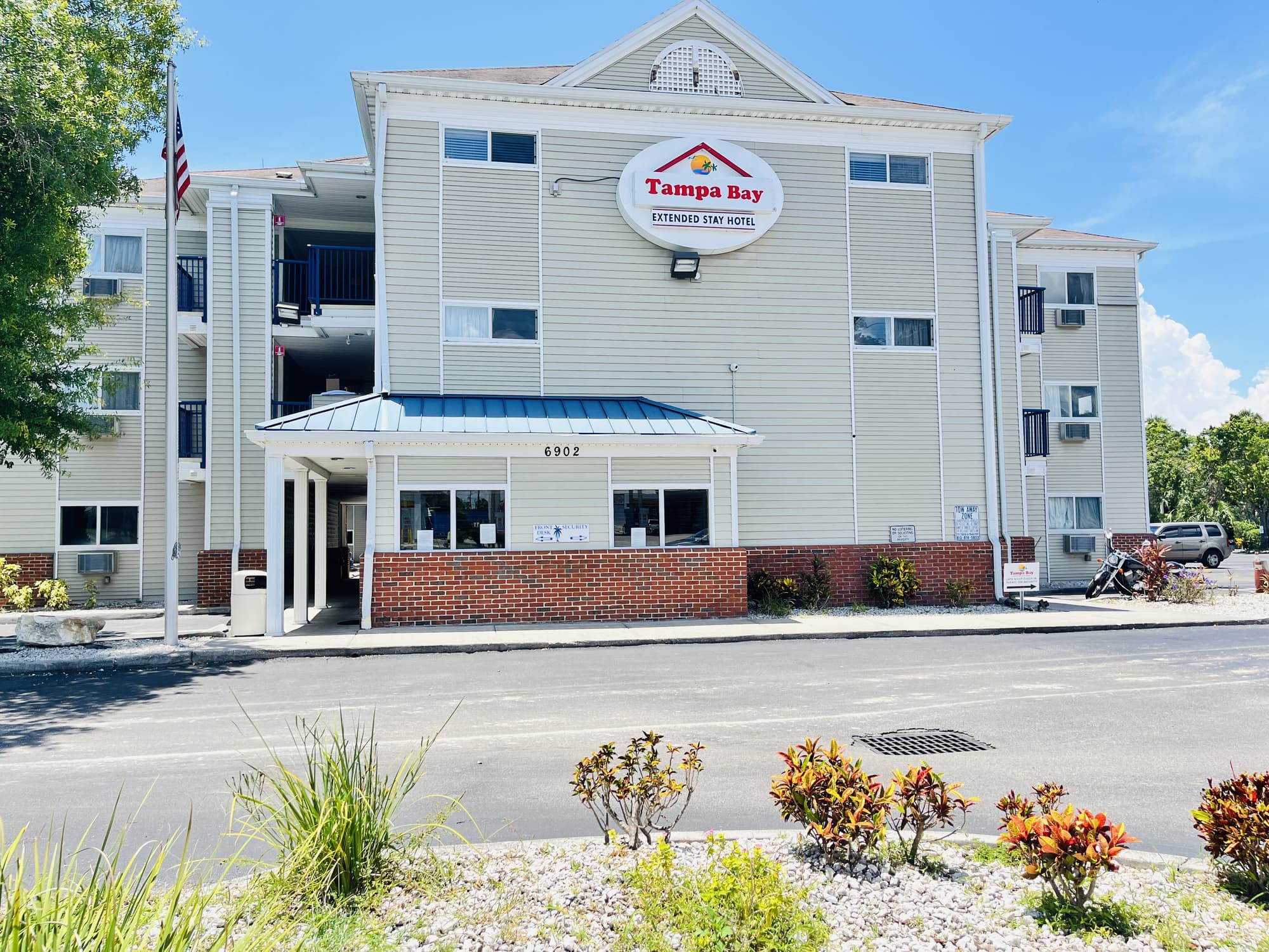 Tampa Bay Extended Stay Airport, General view