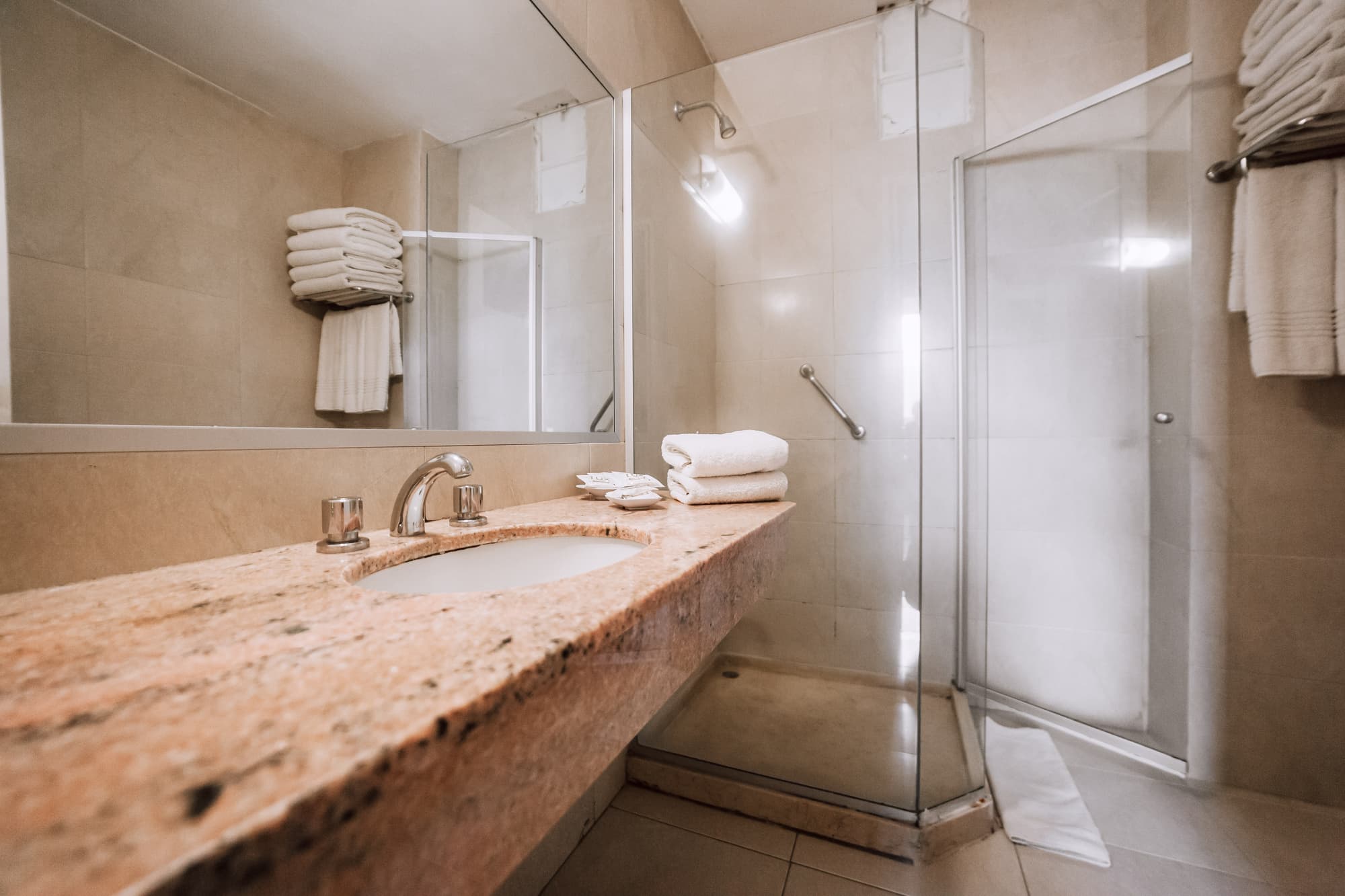 Hotel Carlos V, Room