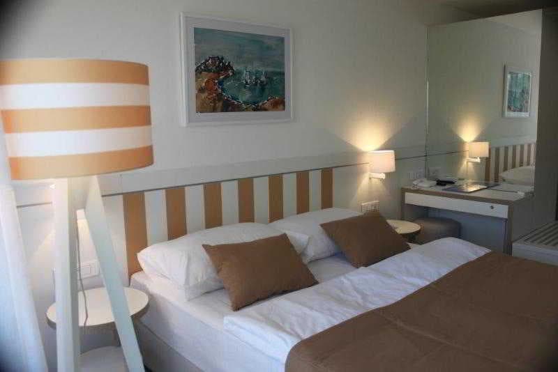 Castellastva Hotel, Room