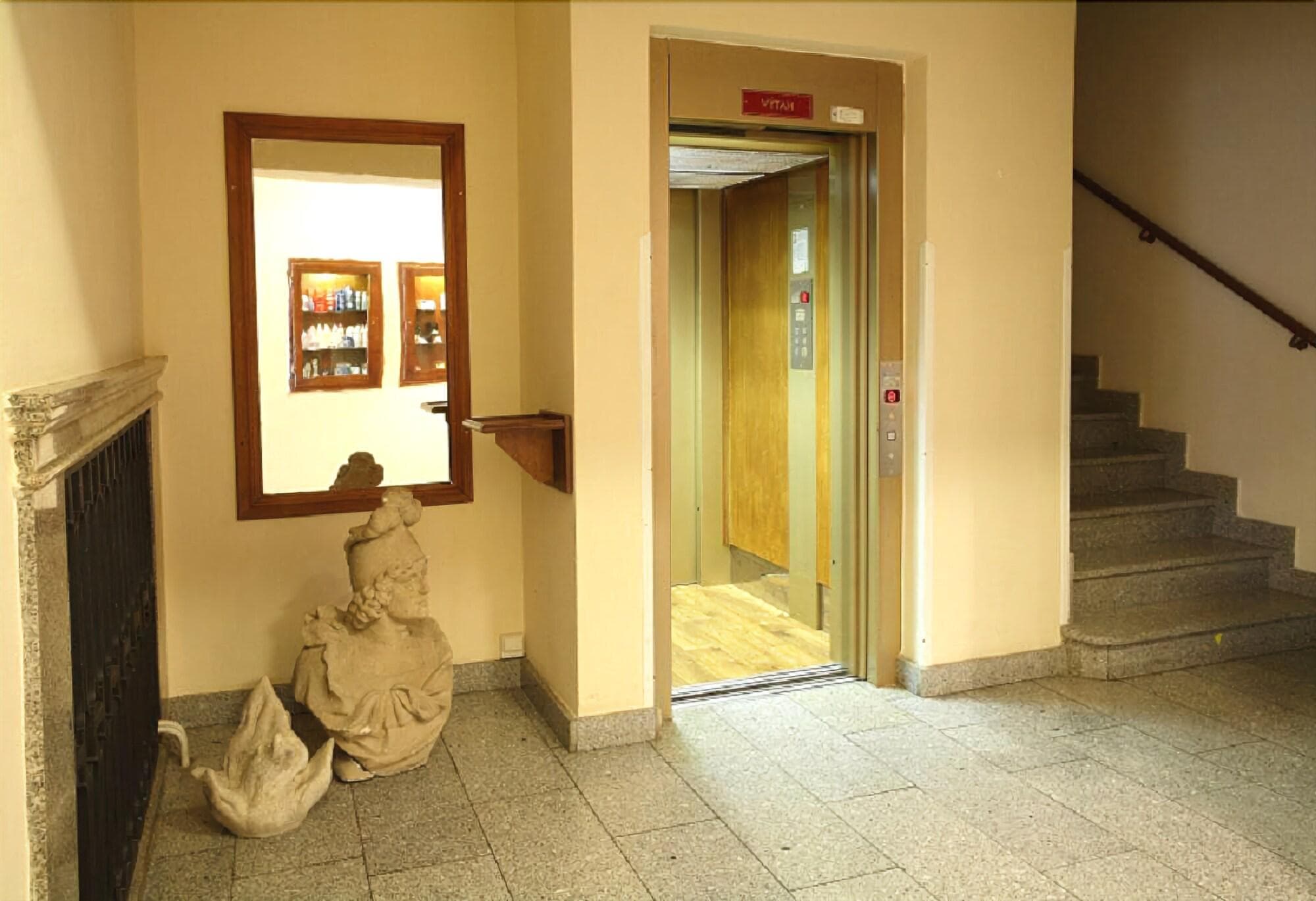 U Cernoho Orla, Sports and Entertainment