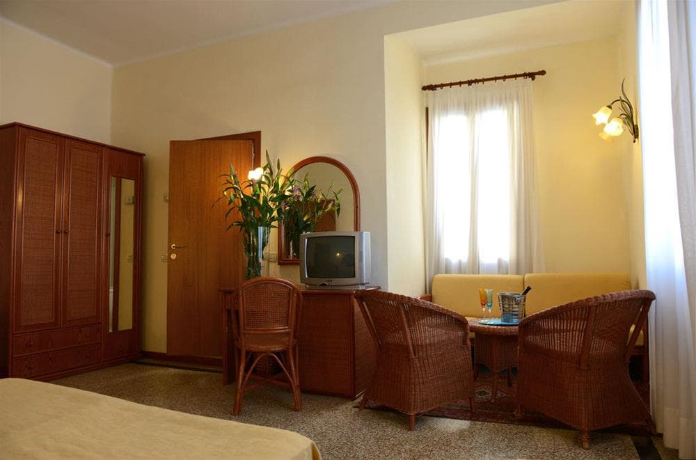 Villa Orio E Beatrice, General view