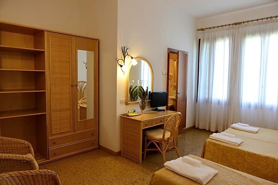 Villa Orio E Beatrice, General view