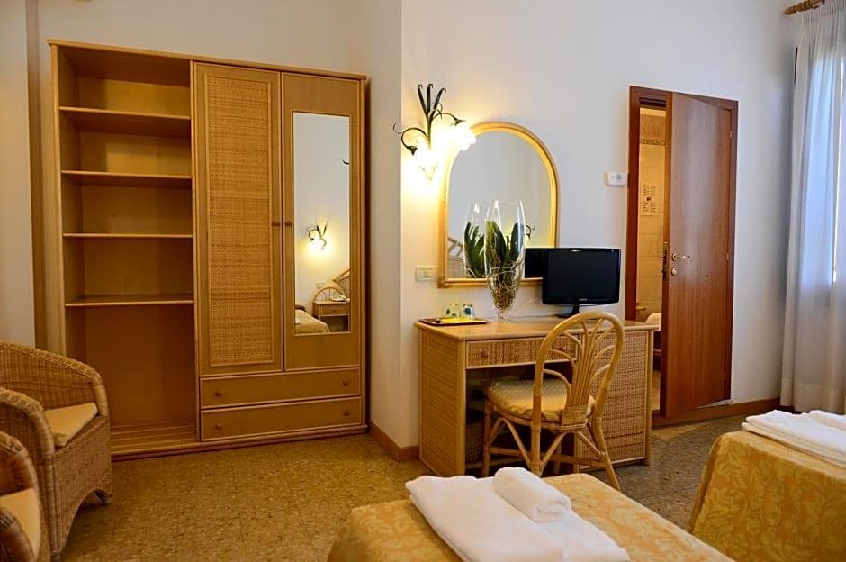 Villa Orio E Beatrice, General view